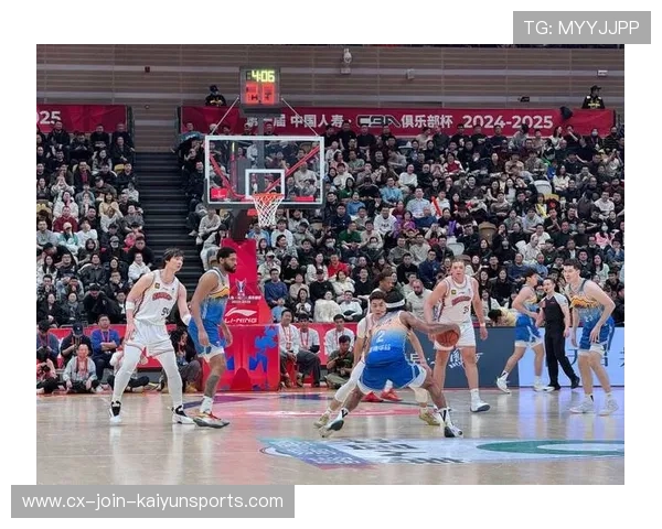 CBA上海多点配合拉开宽度,整体推进格外清晰 CBA上海多点配合拉开宽度,整体推进格外清晰