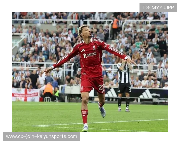 利物浦高位逼抢奏效，安菲尔德夜色狂欢