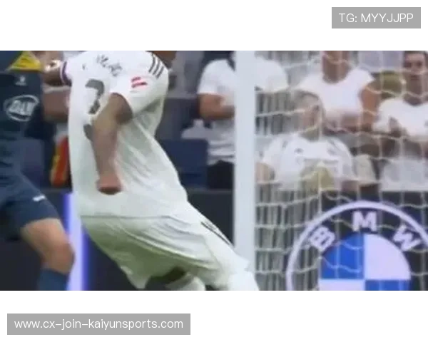 皇马卡马文加杀入禁区劲射破门中场统治力拉满：从个人爆发到团队控场的全景解读