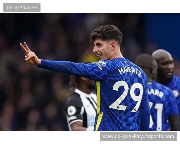 切尔西—哈弗茨背身回敲制造机会