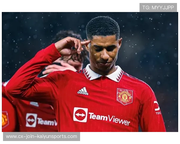 拉什福德外围远射曼联领先在望