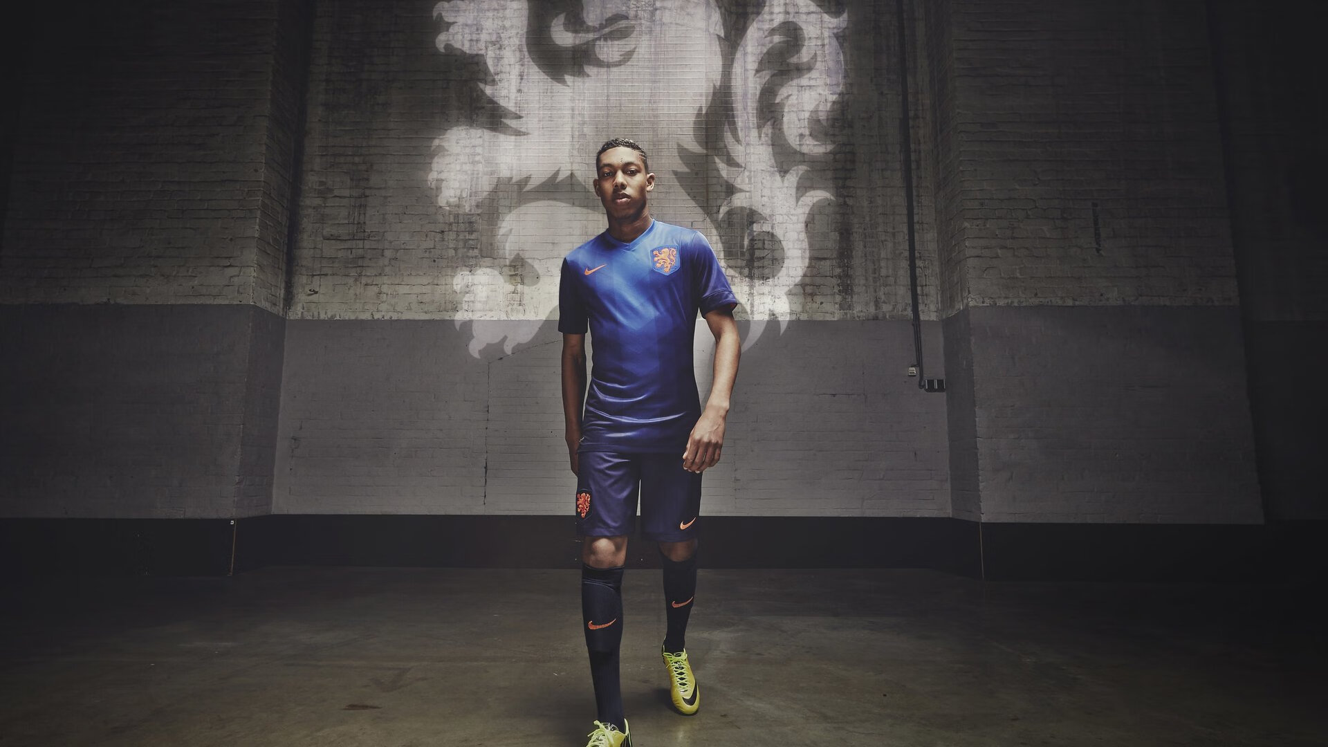 西甲升班马逆袭记：激烈对抗带来的无限惊喜与希望，德甲升班马夺冠奇迹